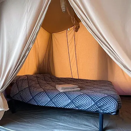 Luxury tent 3- Persoons Bungalowtent Op Rustig Plekje Camping De Iepenhoeve Anna Paulowna